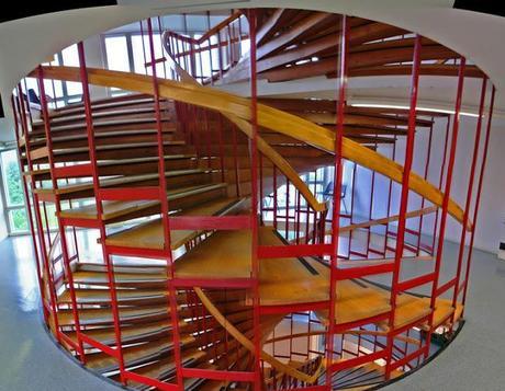 16 ESCALIERS DE TOUTE BEAUTE