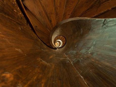 16 ESCALIERS DE TOUTE BEAUTE