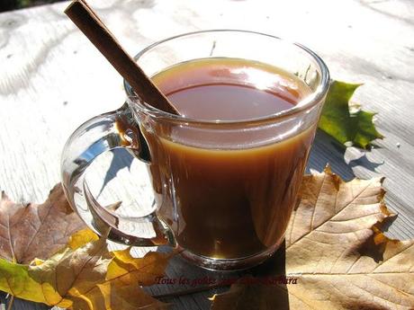 Jus de pommes chaud aux épices