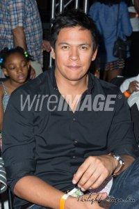 Chaske Spencer au Teen Fashion Show.
