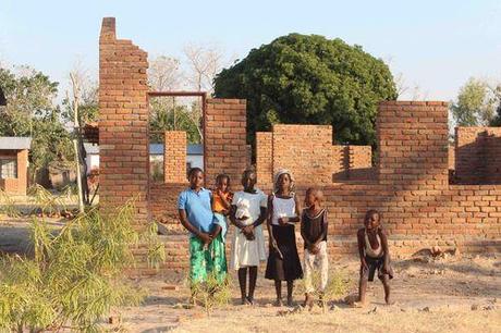 156 - 26 07 13 NGALA NOUVELLE ECOLE(9)