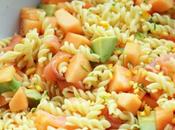 Salade pâte saumon, melon avocat tour cuisine)