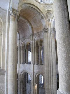 Conques (2/3) : l'église abbatiale de jour