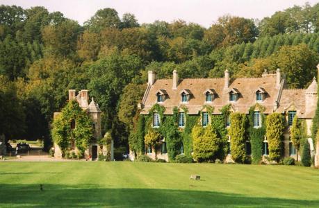 10 idées week-end à moins d’une heure de Paris 10 idées week-end à moins d'une heure de Paris dans Idées insolites f5886bc2b184e5f01717c863bfab8d01