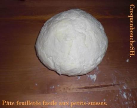 Pate-feuilletee-facile-aux-petits-suisses.JPG