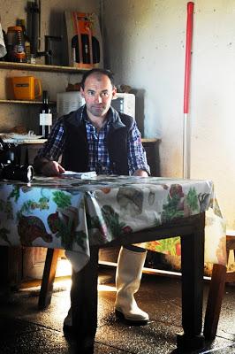 Petite visite dans un buron là où nait le Cantal et tarte au Cantal jeune et aux deux choux...
