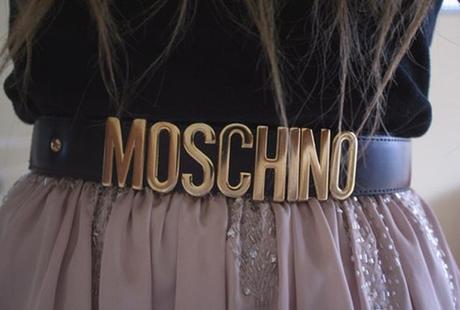 Moschino belt