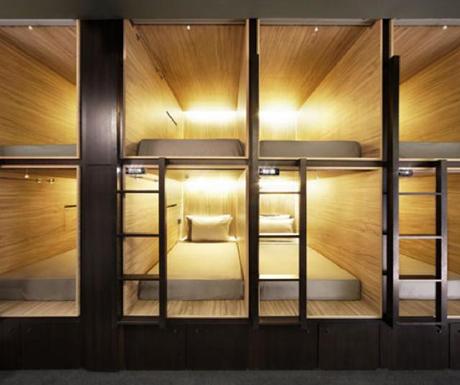 EVASION : The Pod Hotel