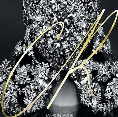 Kim Kardashian en couv' du numéro 3 du CR Fashionbook...