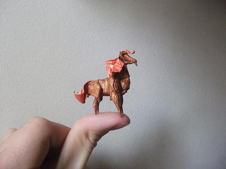 Découvrez l’art origamique avec l’artiste vietnamien Hoàng Tiến Quyết