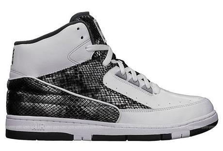 Nike Air Python SP White Metallic Silver nike-air-python-sp