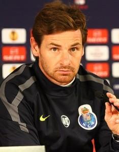 André Villas-Boas ne pense pas au titre pour Tottenham.