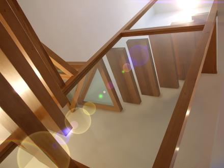 Escalier Design Bois et Verre