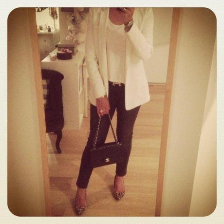 Friday - Paris - Chanel bag Maje jacket