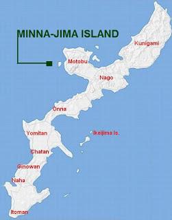 Minna-jima ou l'île en croissant