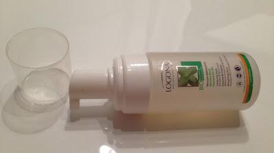 La mousse nettoyante à la menthe de Logona… Le mojito de votre salle de bain