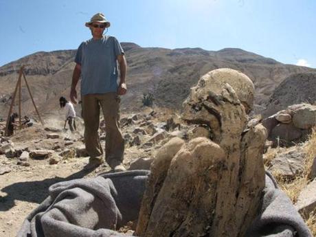 Une momie Inca découverte dans le Sud du Pérou