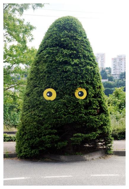 S-Tree-T Art Eye Bombing :: Ladamenrouge