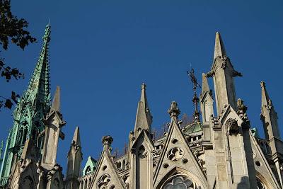 Coq et clocher : Nancy, Saint-Epvre