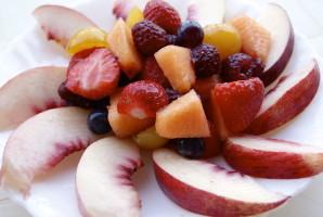 salade_fruits_été_nectarine_fraises_framboises_melon