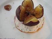 Entrée d'automne sablé parmesan, fromage frais noix ciboulette figue rôtie