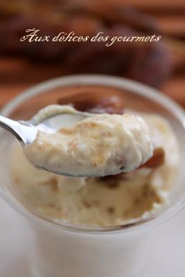 MOUSSE DE FROMAGE BLANC VANILLÉE AUX DATTES