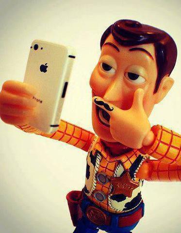 Moustache You la moda en todas partes