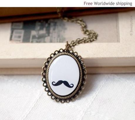 Moustache You mustache necklace! | Accessories
