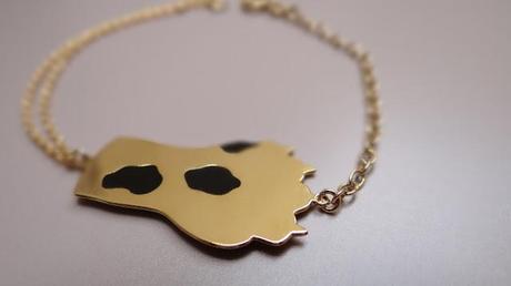 Les bijoux Alphabeta, maintenant dans l'e-shop. Avec humour et chic.