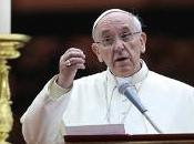 Pape François larmes nous rapprochent mystère Dieu