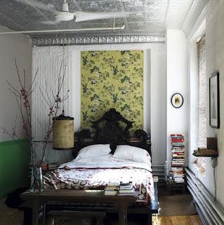 Comme on fait son lit... On se couche...!