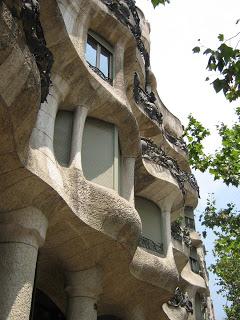 Gaudi: La Pedrera (Casa Milà)