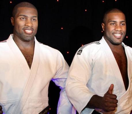 Les sportifs en statue de cire