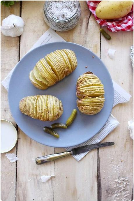 Éventail de pommes de terre à lail et à la fleur de sel