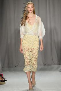 robe haute coutre defile marchesa new york fashion week vanessa lekpa