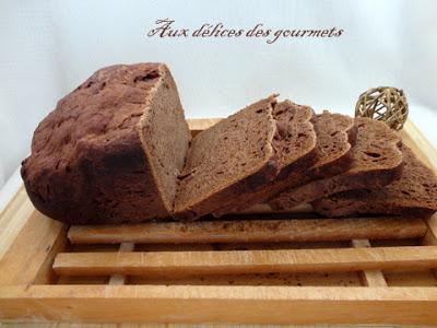 PAIN AU CHOCOLAT, RICOTTA ET MIEL