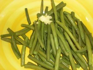 SALADE DE HARICOTS VERT AU BASILIC CIMG9958.JPG