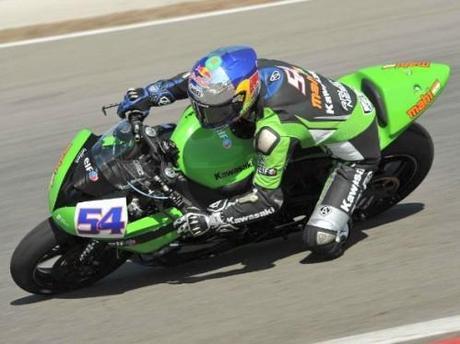 WSBK - Istanbul...Aprilia...mais pas Guinto ! WSS-2013-09-05-kenan_sofuoglu_pole_istanbul_2013.jpg