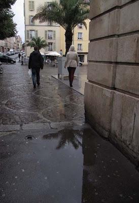 Nancy, un samedi sous la pluie