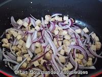 Plat complet aux courgettes, boulgour et tofu