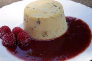 nougat glacé_glace_miel_fruits secs_oranges confites_framboises_coulis framboises