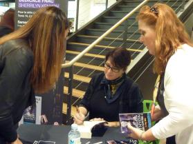 Rencontre à Paris Avec L’Auteur de Mes Rêves : Sherrilyn Kenyon