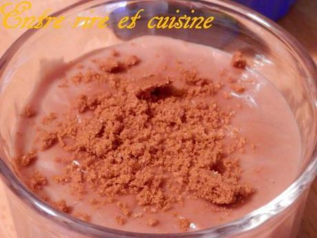 Crème au Chocolat Praliné et Speculoos (sans oeufs) P9130090 sur Imagesia