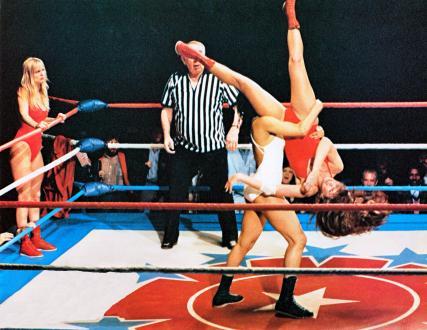 Deux filles au tapis de Robert Aldrich deux-filles-au-tapis5