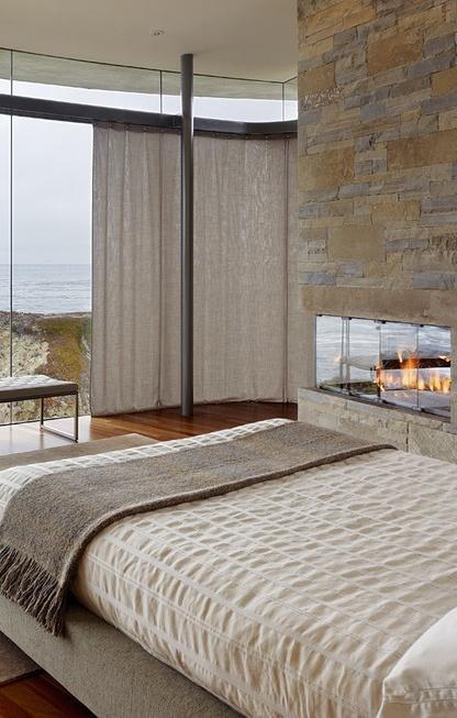 { Pour ou Contre } Une cheminée dans la chambre...? | www.decocrush.fr