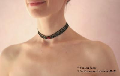 collier sexy lingerie victorien corset dentelel noire cristaux rouge ruby sexy sur mesure haut de gamme haute couture