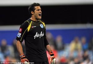 article-2242149-16490508000005DC-221_634x442