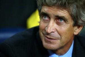 Manuel Pellegrini nourrit l'espoir de victoire face à manchester United.