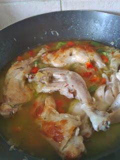 Il n'est pas encore trop tard pour cuisiner... la paella au poulet