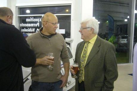 L'équipe féminine de Handball du LLMH, qui évolue en 2ème division, présentée aux sponsors (2/2)
